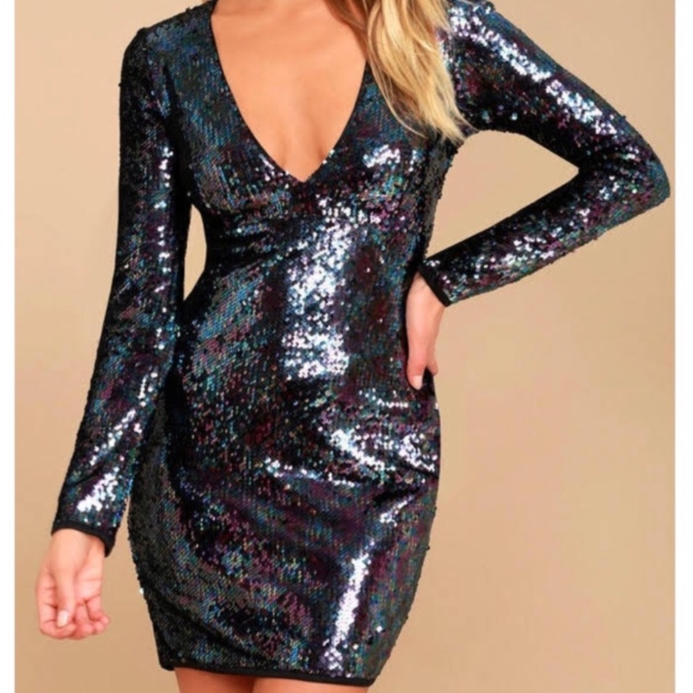 💜💙 Lulu’s Sequin Dress